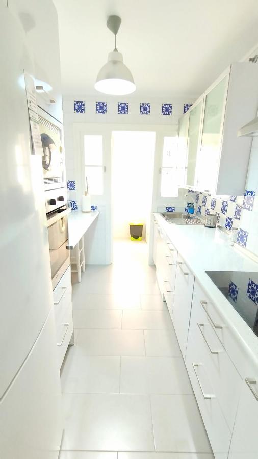 Apartamento Tres Carabelas Ii, Ac, Wifi, Parking Sanlúcar de Barrameda Exteriör bild