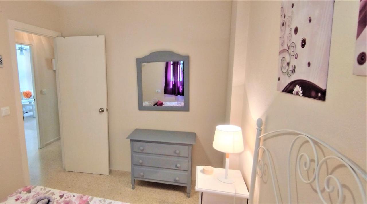 Apartamento Tres Carabelas Ii, Ac, Wifi, Parking Sanlúcar de Barrameda Exteriör bild